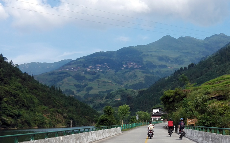 Cycling route to Jiangtou Village in Guilin